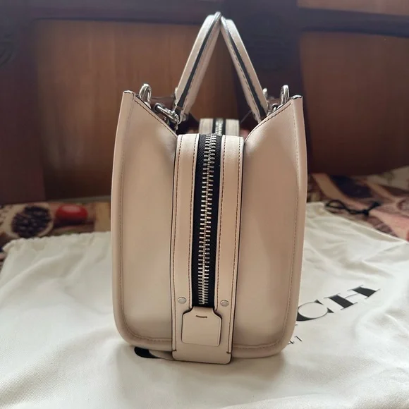 Coach x White Rabbit Candy Rogue 25 Leather bag - Picture 2 of 10
